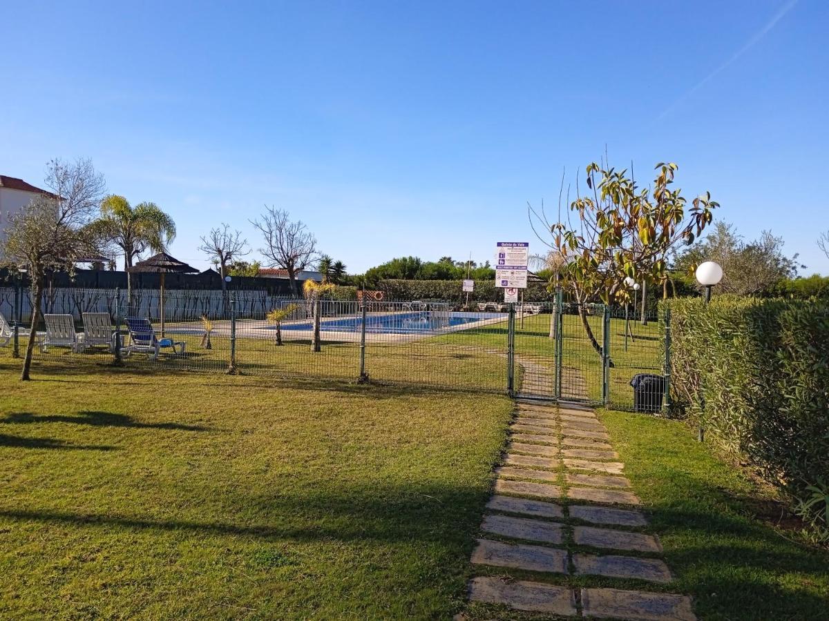 Do Vale T2 Com Piscina Apartment Albufeira Exterior photo