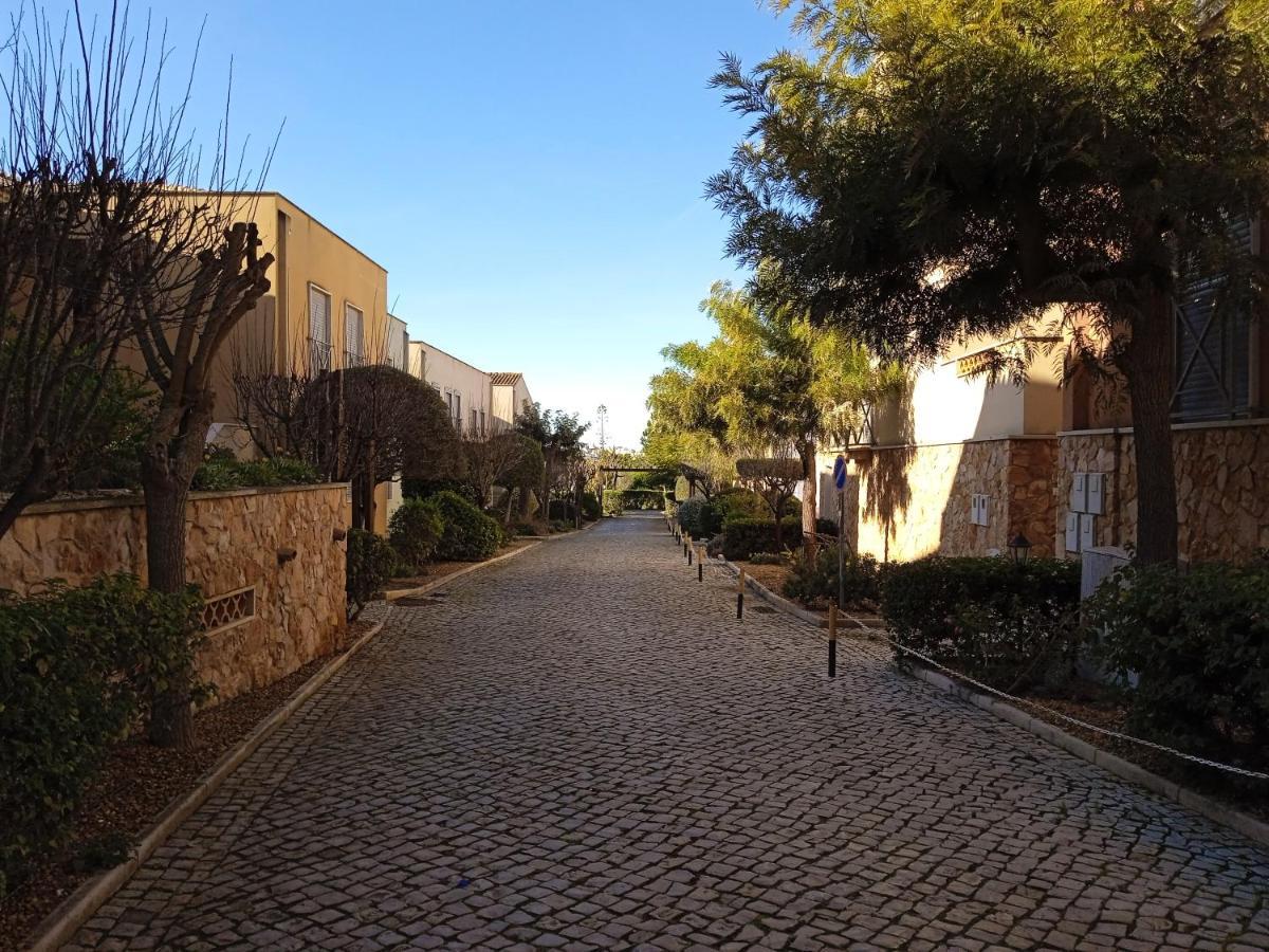 Do Vale T2 Com Piscina Apartment Albufeira Exterior photo